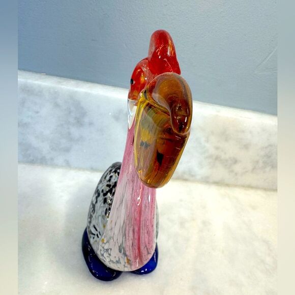 Italian Murano Style Blown Glass Pelican Paperweight With Fish In Bill - Picture 14 of 14